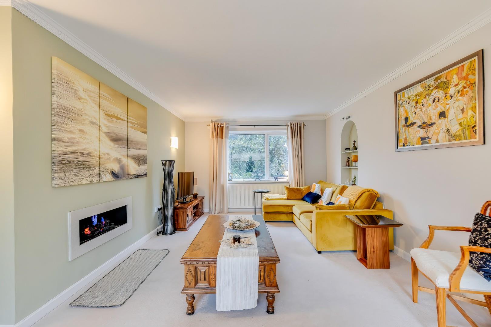 43 Highwalls Avenue, Dinas Powys, CF64 4AQ